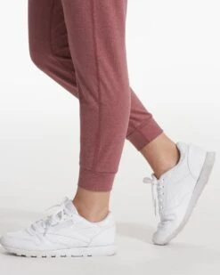 Performance Jogger | Marsala Heather -TrendSphere VW303HMA SP23 W ECOMM PANTS DETAIL 1943 1x1 a1b4a396 5c1d 4f45 a882 afe5e8a6702c