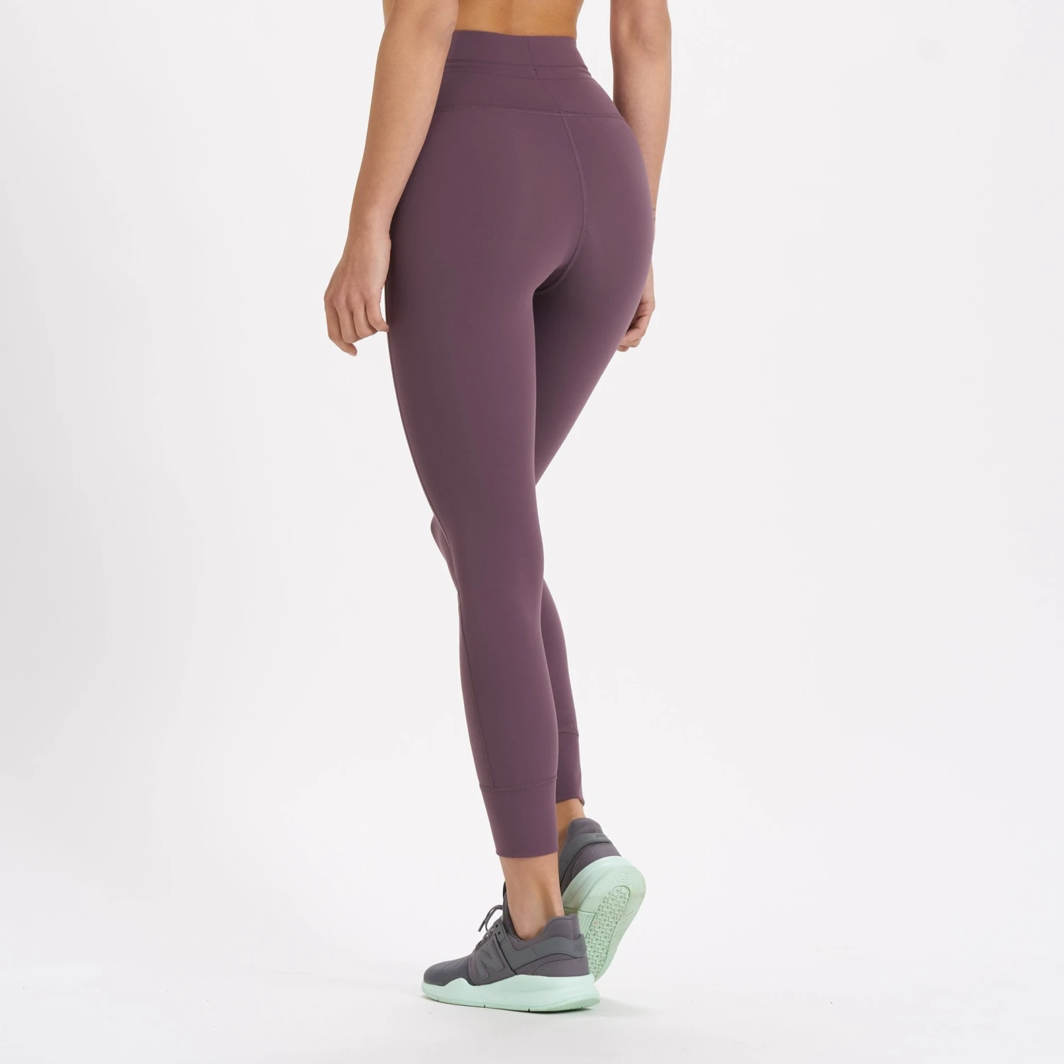 Daily Legging | Smoked Plum 5 Daily Legging | Smoked Plum - Image 3