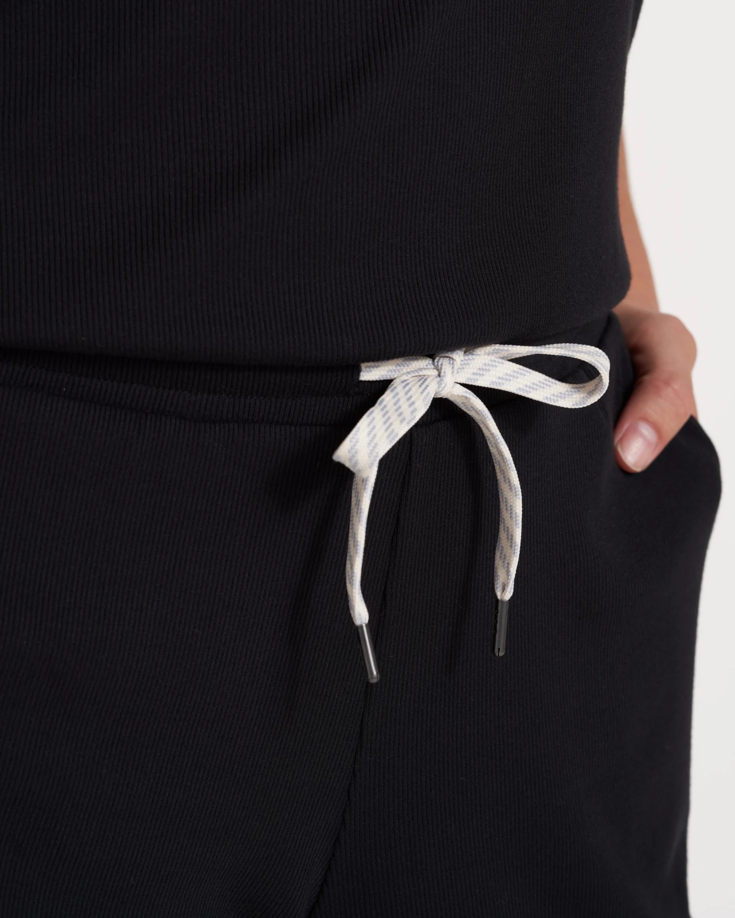 Torrey Romper | Black 5 Torrey Romper | Black - Image 3