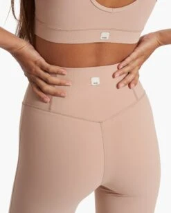 Studio Flare | Coconut -TrendSphere VW4043COC SP23 W ECOMM PANTS DETAIL 0384 1x1 2e3b4179 e1f9 4c66 a29d 8903eeb0a57a