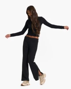 Sedona Wideleg Sweatpant | Black -TrendSphere VW4044BLK SP23 W ECOMM FULL 7367 1x1 5e6ed617 fe47 41a7 8e8b a09233ae5cbd