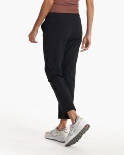 Miles Ankle Pant | Black 11 Miles Ankle Pant | Black -TrendSphere VW404BLK FA23 W ECOMM PANTS BACK BOTTOMS 5