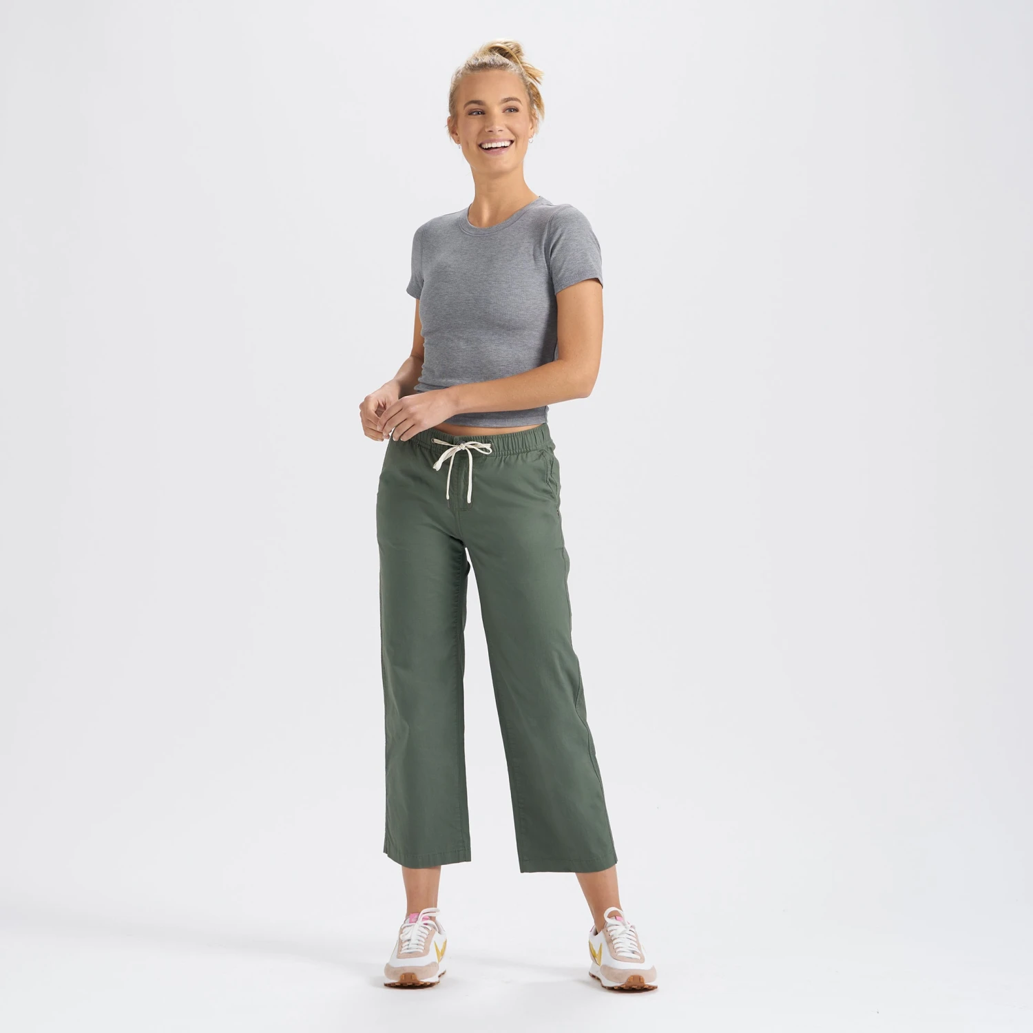 Pose Fitted Tee | Medium Heather Grey 11 Pose Fitted Tee | Medium Heather Grey - Image 9