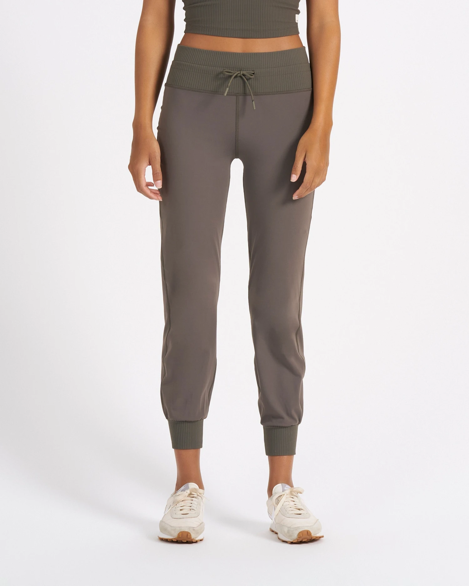 Daily Jogger | Oregano 4 Daily Jogger | Oregano - Image 2