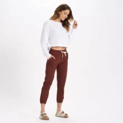 Weekend Jogger | Brick 11 Weekend Jogger | Brick -TrendSphere VW422BRK 4 265a576e e50e 4f20 a5e3 807b7332dc4c