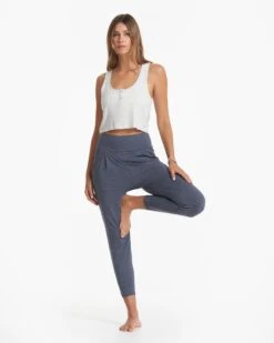 Lux At Ease Pant | Azure Heather 13 Lux At Ease Pant | Azure Heather -TrendSphere VW427HAZ SP23 W ECOMM BOTTOM 03935