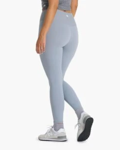 Rib Studio Legging | Light Cloud -TrendSphere VW428LCL FA22 W ECOMM CURVE 01122 1x1 bb0936a2 fbe3 4c29 9aad 3e7420fbd6d7