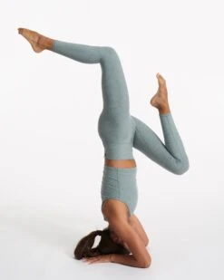 Clean Elevation Legging-Long | Stormy Heather -TrendSphere VW444 LHSR SP23 W ECOMM PANTS DETAIL 03633 4x5 e8491038 995b 426d bd2f bdfa89bc024f