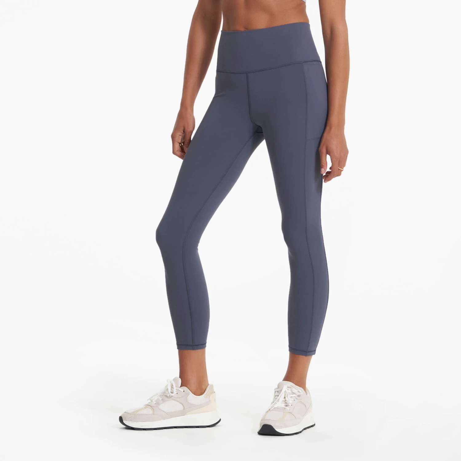 Studio Pocket Legging-Short | Azure 4 Studio Pocket Legging-Short | Azure - Image 2