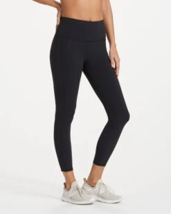 Studio Pocket Legging-Short | Black -TrendSphere VW446 SBLK 0781 2b814560 7625 4ba3 9adf 291a4a7a89c3