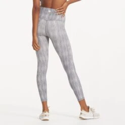 Studio Pocket Legging | Dune Snake 14 Studio Pocket Legging | Dune Snake -TrendSphere VW446DSK 1217