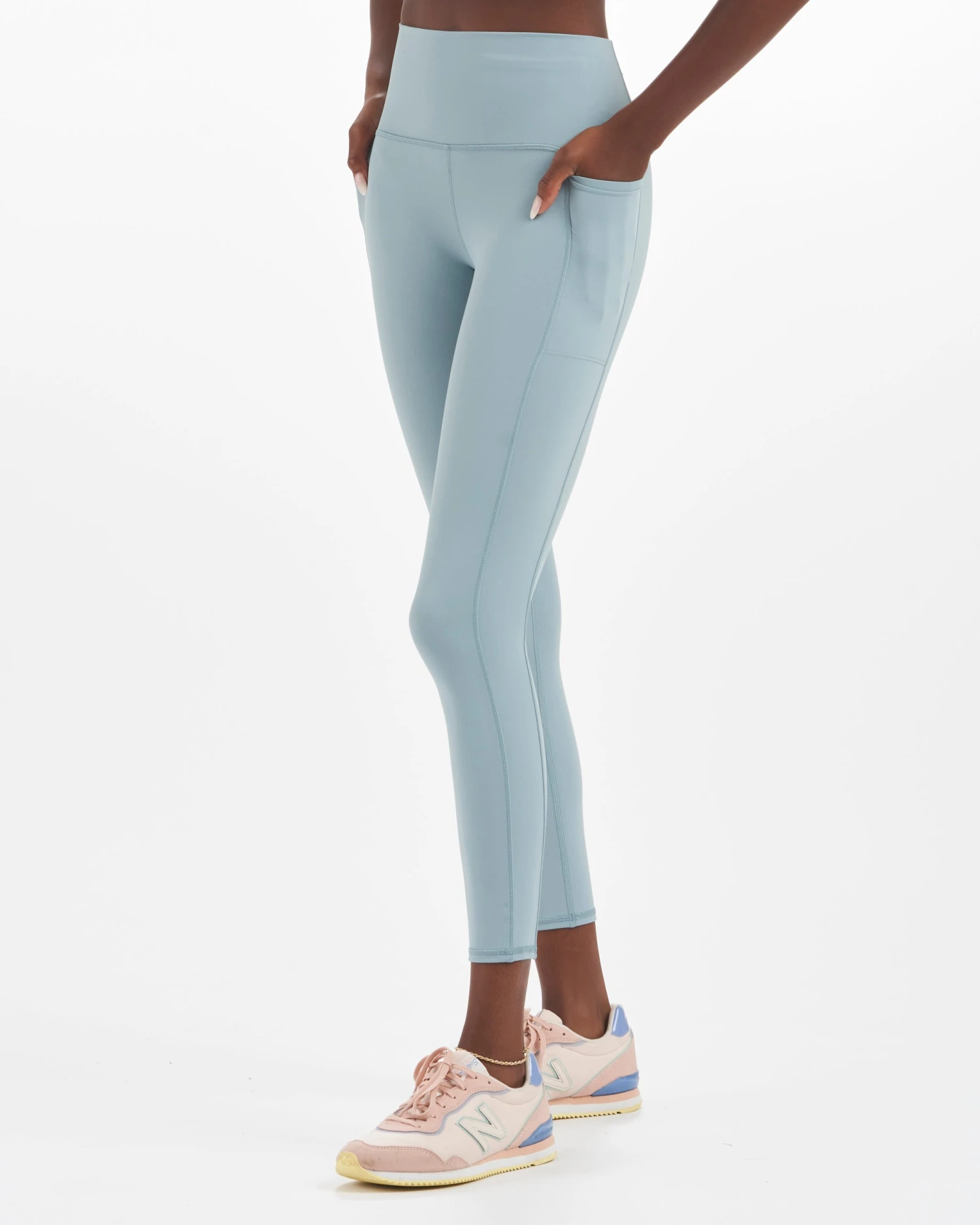 Studio Pocket Legging | Shade 4 Studio Pocket Legging | Shade - Image 2