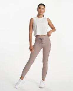Daily Sport Legging | Graphite -TrendSphere VW459GPH SP23 W ECOMM PANTS 2425 FULL 1x1 9485bb29 907b 43d2 b197 41cc9f686c1b