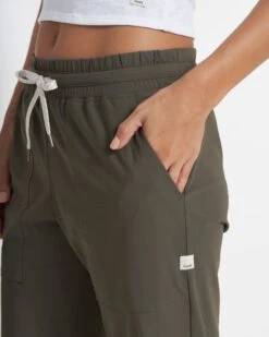 Miles Jogger | Oregano -TrendSphere VW481ORE 1627