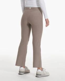 Mid Rise Elevation Slim Bootcut | Walnut Heather -TrendSphere VW487HWA SP23 W ECOMM PANTS 4302 DETAIL 1x1 7f12e5eb cc8d 43f0 a5ce 69e01c8b40b9