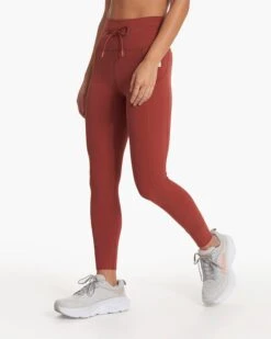Daily Pocket Legging | Currant -TrendSphere VW490CUR SP23 W ECOMM PANTS BOTTOM 1570 1x1 90c6e851 de7d 401b 8c55 027dbe4e478b
