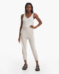 Villa Jogger | Beach Sand -TrendSphere VW493BSD SP23 W ECOMM PANTS 3441 BOTTOM 1x1 8c4a9257 751c 4594 b51a e9382f7cb8ee