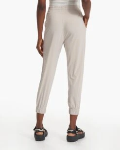 Villa Jogger | Beach Sand -TrendSphere VW493BSD SP23 W ECOMM PANTS 3462 DETAIL 1x1 44eb34d1 9bc9 40e9 abf9 672de360d97d