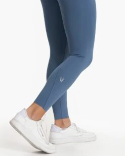 Evolve Legging | Pool Blue -TrendSphere VW497PBL SP23 W ECOMM PANTS DETAIL 1122 1x1 140b3304 9ef5 4a44 ad4b 4588ad3c72d7