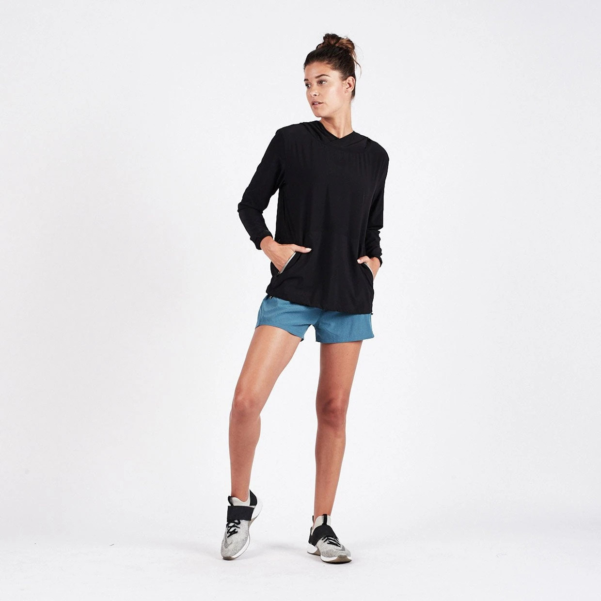 Westerly Packable Pullover | Black 6 Westerly Packable Pullover | Black - Image 4