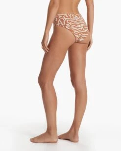 Dune Bikini Bottom | Palo Santo Maze 11 Dune Bikini Bottom | Palo Santo Maze -TrendSphere VW700PSM SP23 W ECOMM WATERBOTTOMS 1945 BOTTOM 1x1 a312416b fae7 4b3e 8630 10cb10976b11