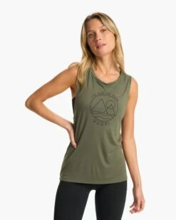 The Rise The Shine Tank | Oregano 9 The Rise The Shine Tank | Oregano -TrendSphere VW952ORE FA23 W ECOMM printables FRONT ALT TOPS 4