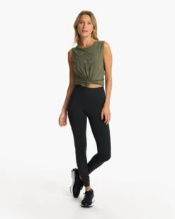 The Rise The Shine Tank | Oregano 13 The Rise The Shine Tank | Oregano -TrendSphere VW952ORE FA23 W ECOMM printables FULL ALT 6